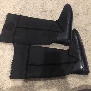 Tory Burch shearling winter boots NWT size 6